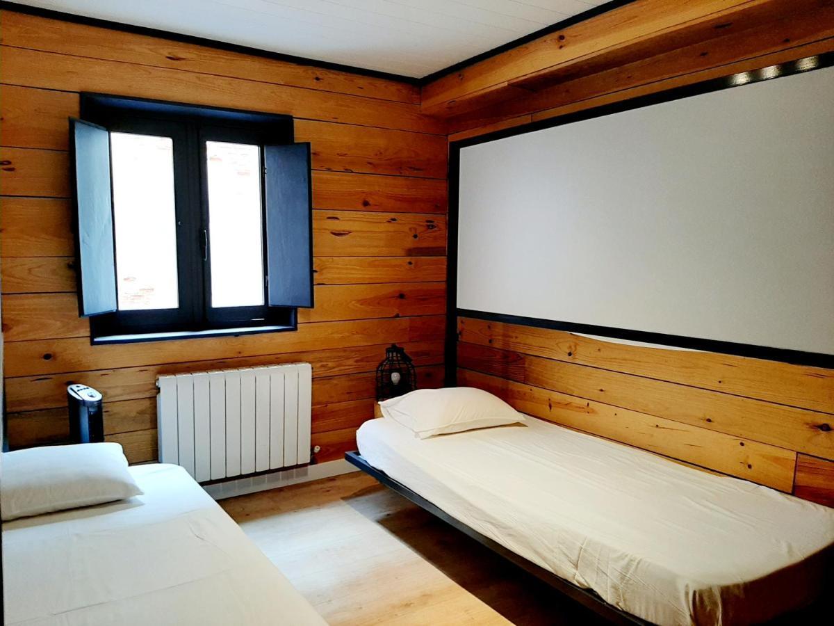 Hostel Erasmus By Gaiarooms *